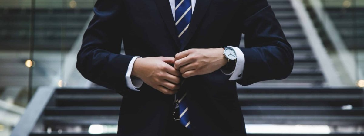hunters-race-MYbhN8KaaEc-unsplash